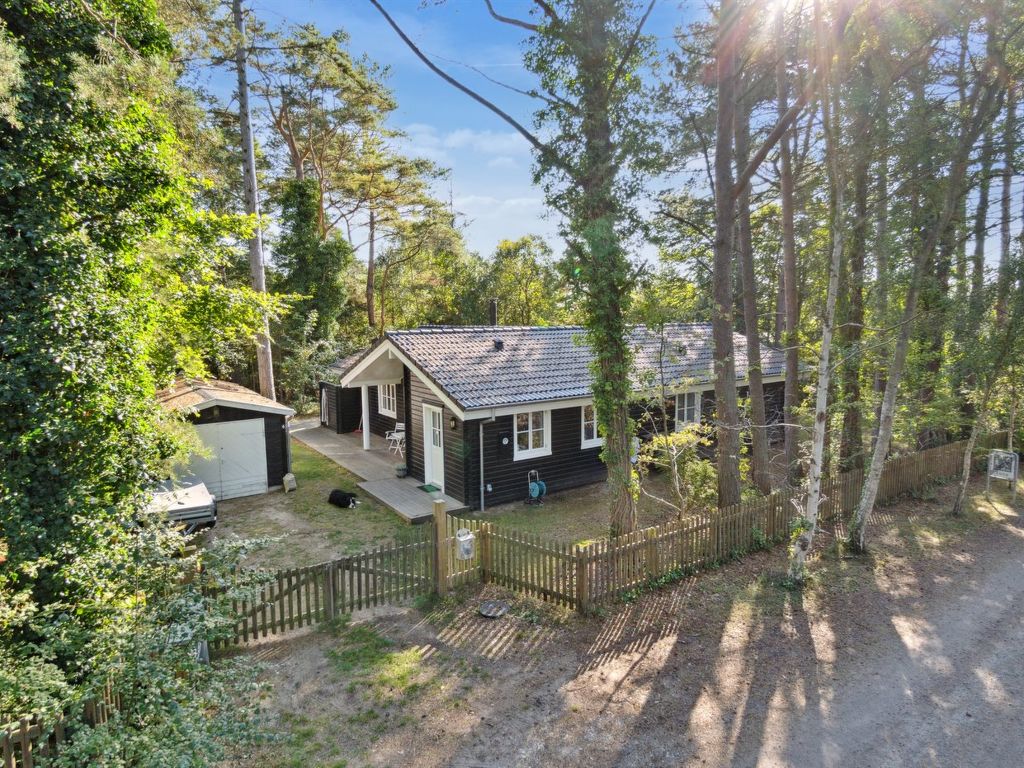 "Anar" - 900m from the sea | Boeken bij Flickmyhouse