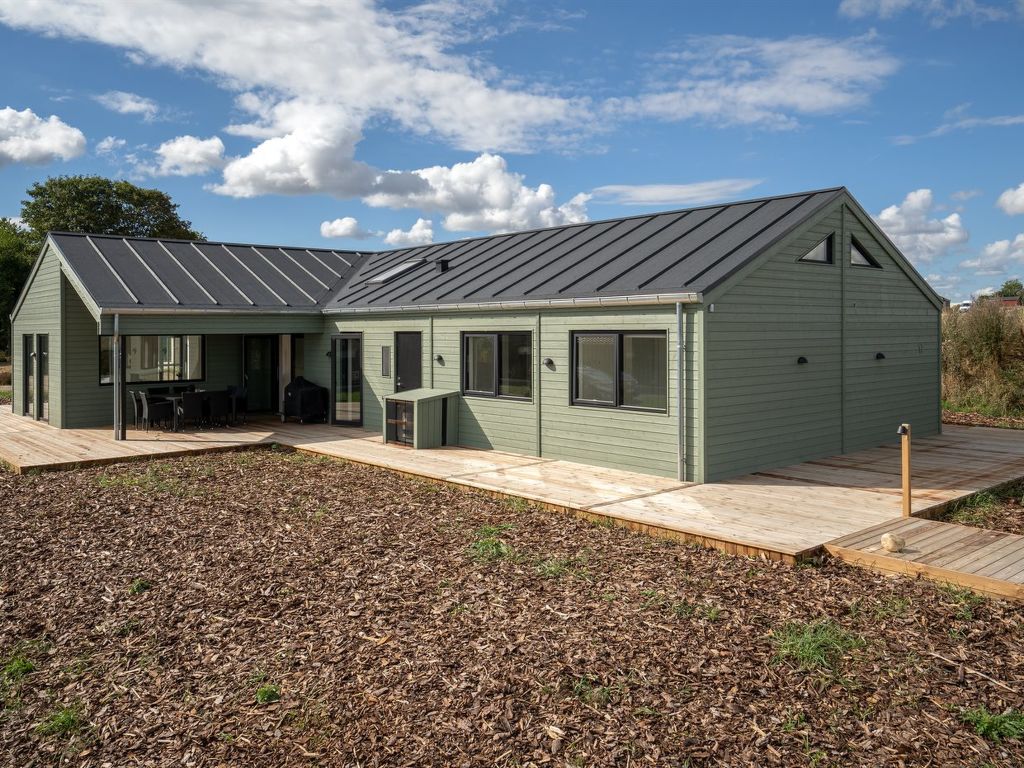 "Alpo" - 450m from the sea | Boeken bij Flickmyhouse