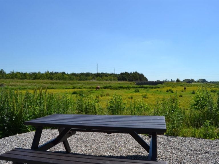 "Valli" - 22km from the sea | Boeken bij Flickmyhouse