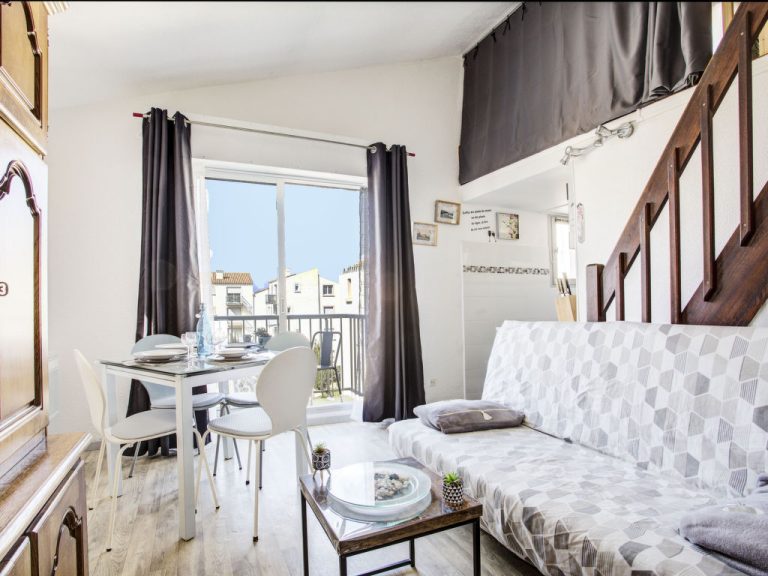 Les Villageoises | Boeken bij Flickmyhouse