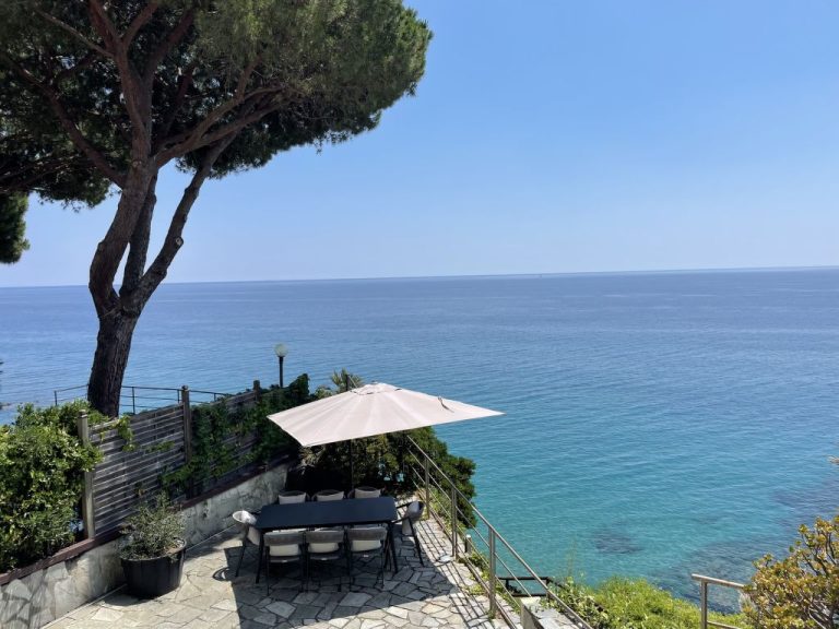 WeSea | Boeken bij Flickmyhouse