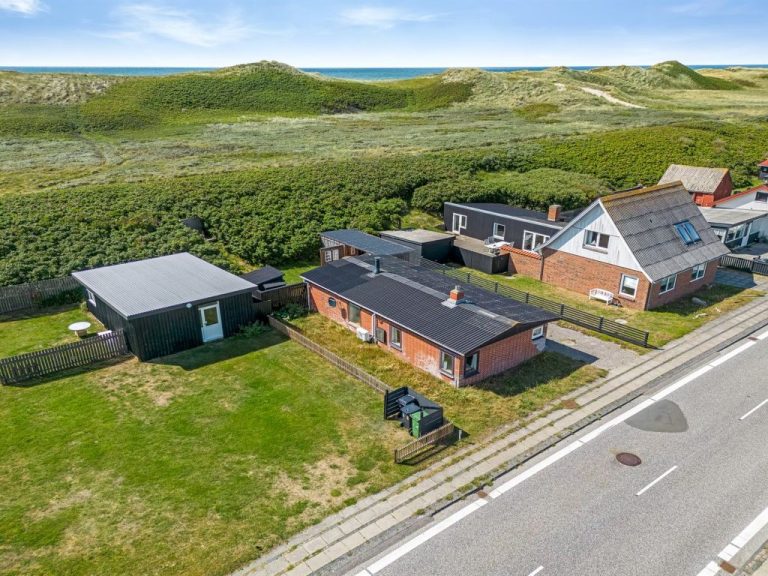 "Adelita" - from the sea | Boeken bij Flickmyhouse