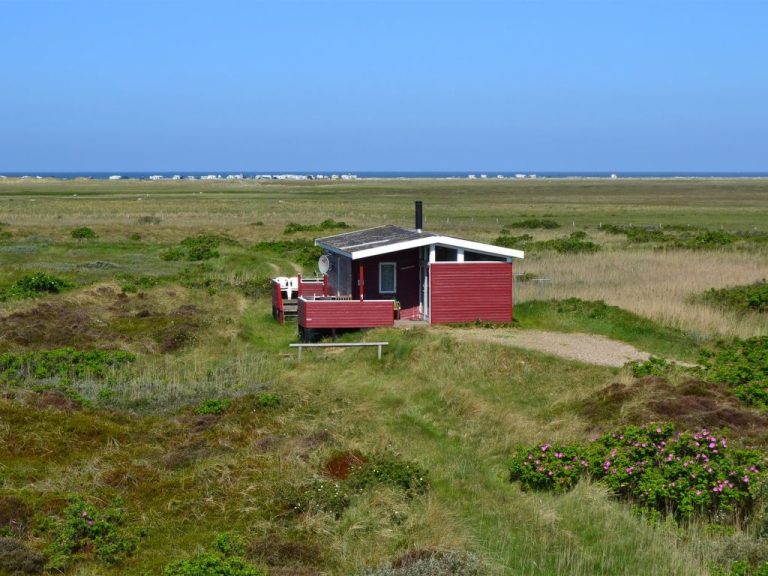 "Hermoth" - 300m from the sea | Boeken bij Flickmyhouse
