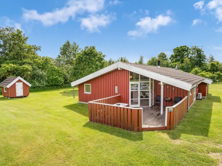 "Bruna" - 300m from the sea | Boeken bij Flickmyhouse