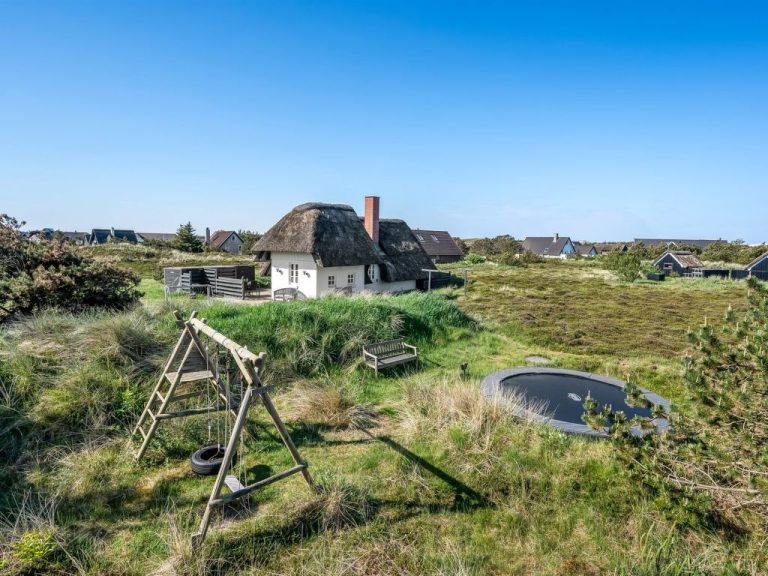 "Arlina" - 600m from the sea | Boeken bij Flickmyhouse