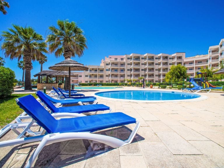 Estrela do Vau Apart. 3 bedroom | Boeken bij Flickmyhouse