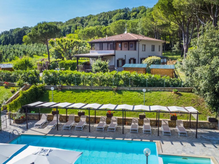 Le Rocche | Boeken bij Flickmyhouse