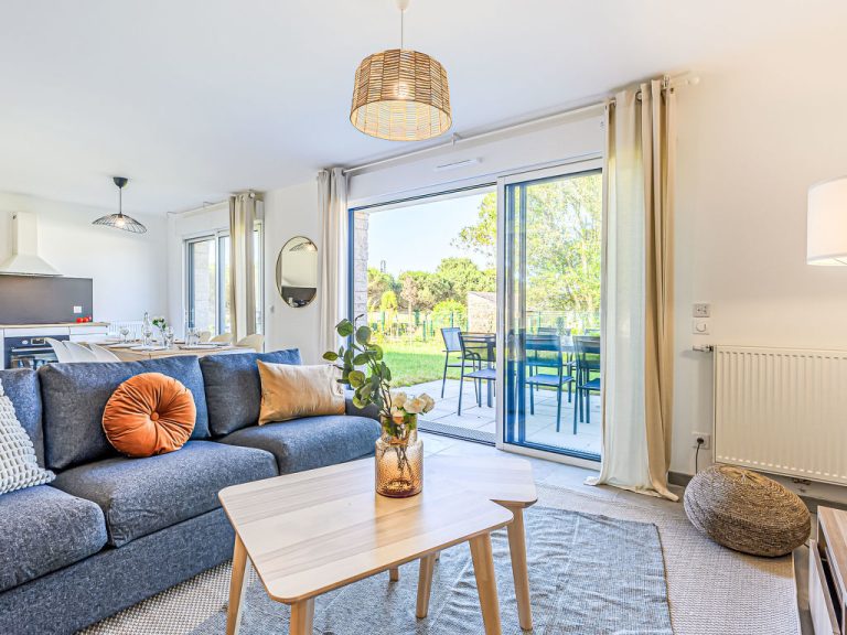 Les Salines | Boeken bij Flickmyhouse