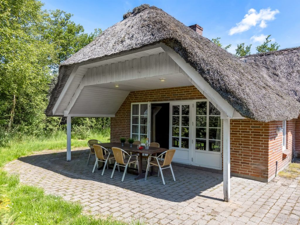 "Ejvi" - 4km from the sea | Boeken bij Flickmyhouse