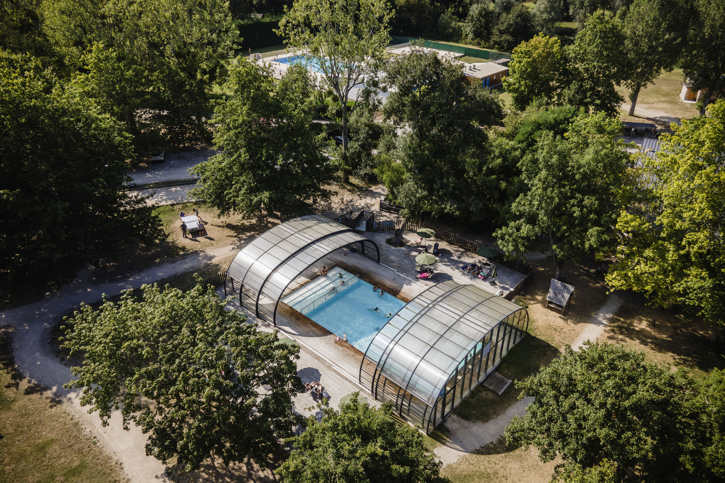 Camping Huttopia Les Châteaux | Reserveren bij Flickmyhouse