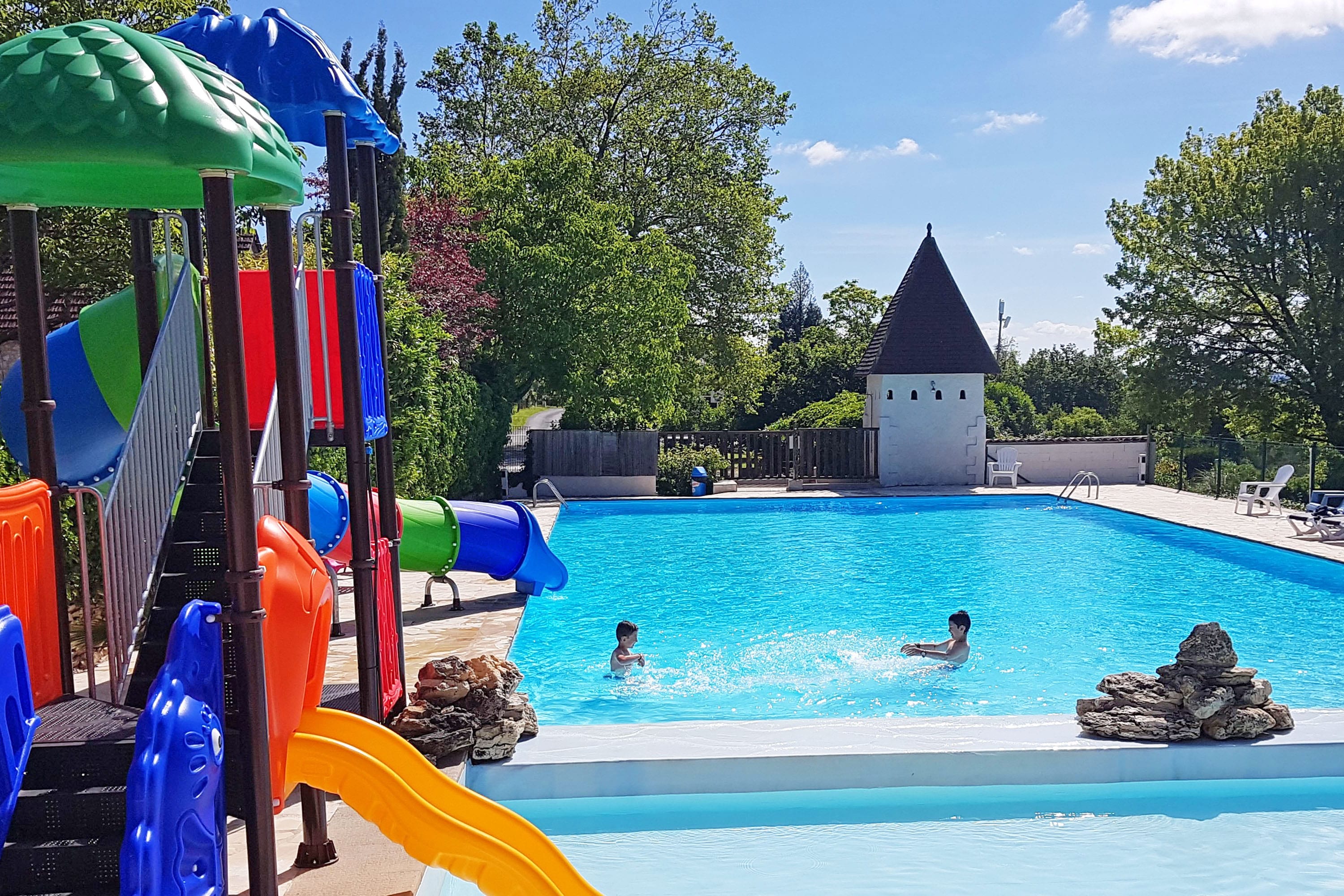 Camping Les Terrasses de Dordogne | Reserveren bij Flickmyhouse