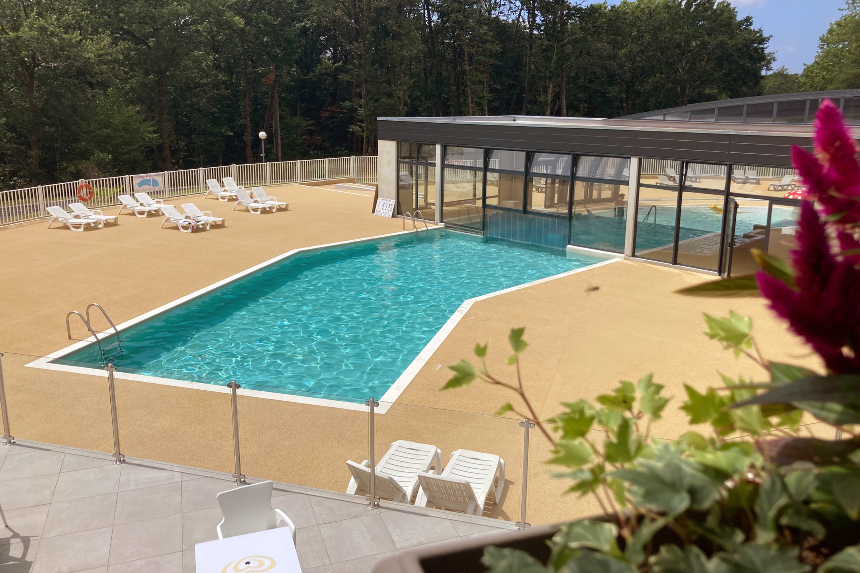 Lou P'tit Poun | Reserveren bij Flickmyhouse