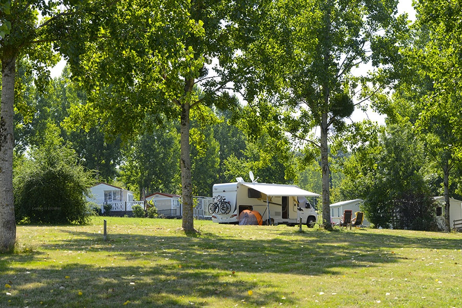 Camping Le Colombier | Reserveren bij Flickmyhouse