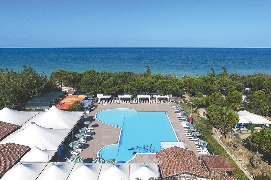 Pineto Beach Village & Camping | Reserveren bij Flickmyhouse