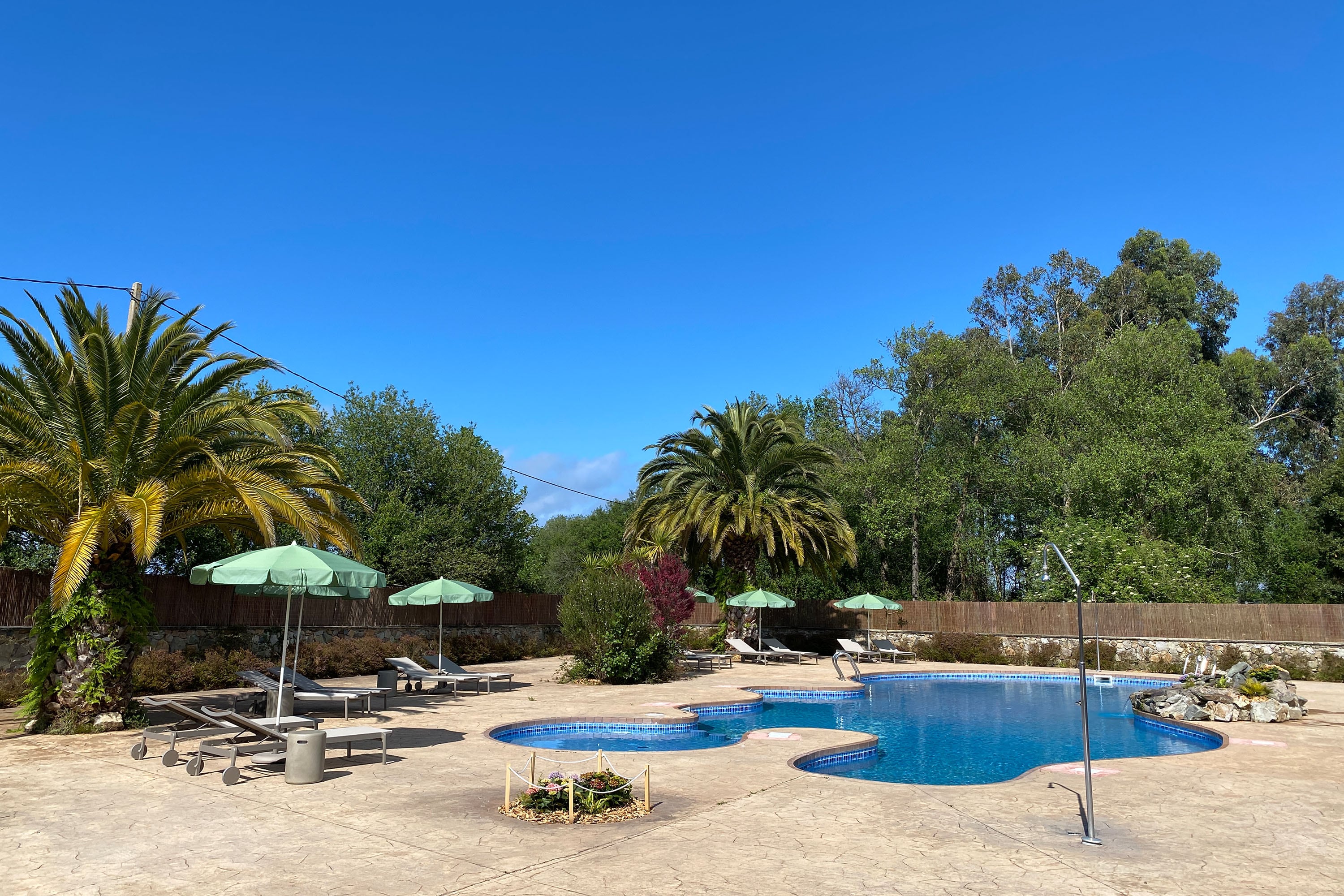 wecamp Cudillero | Reserveren bij Flickmyhouse