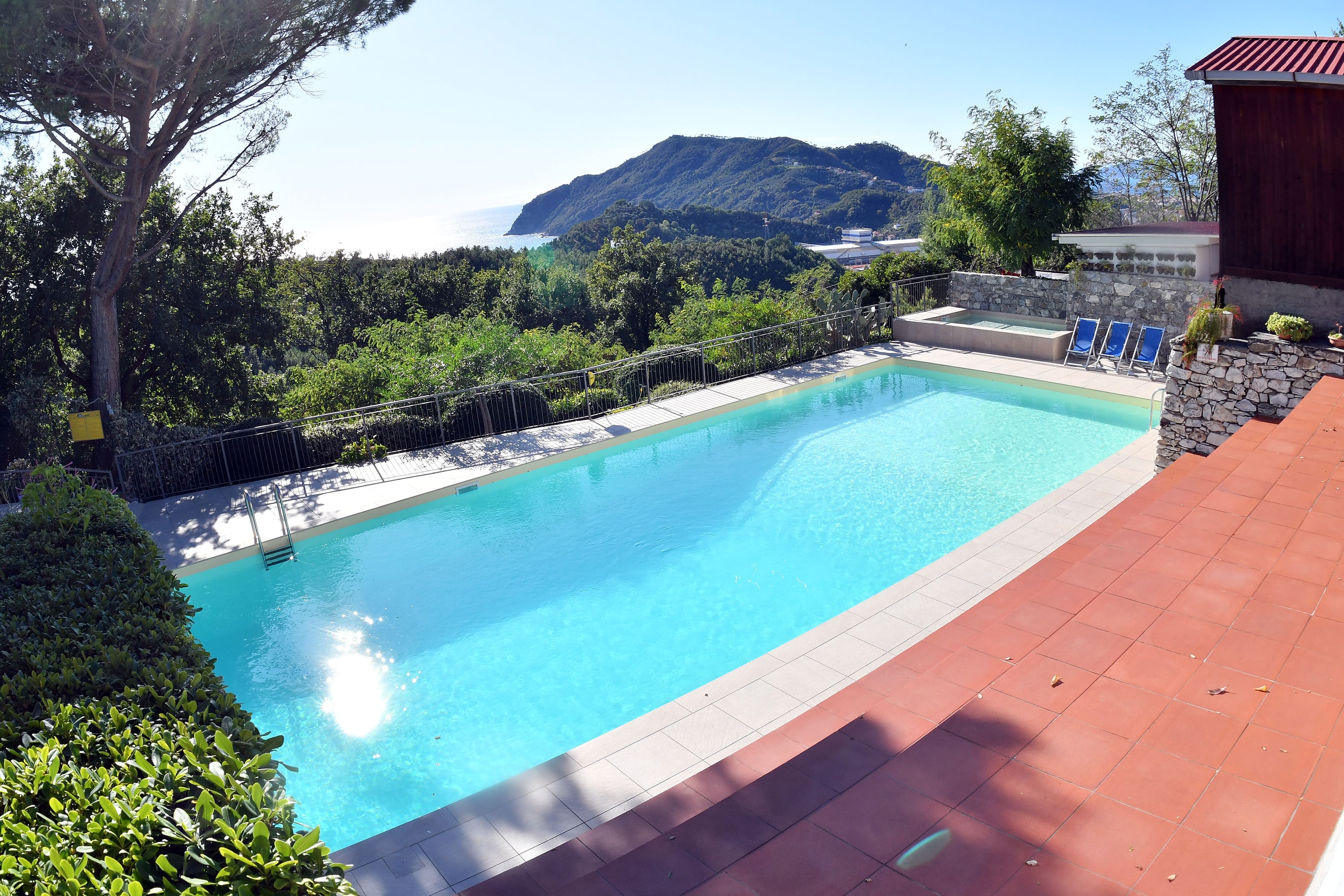 Camping Mare Monti | Reserveren bij Flickmyhouse