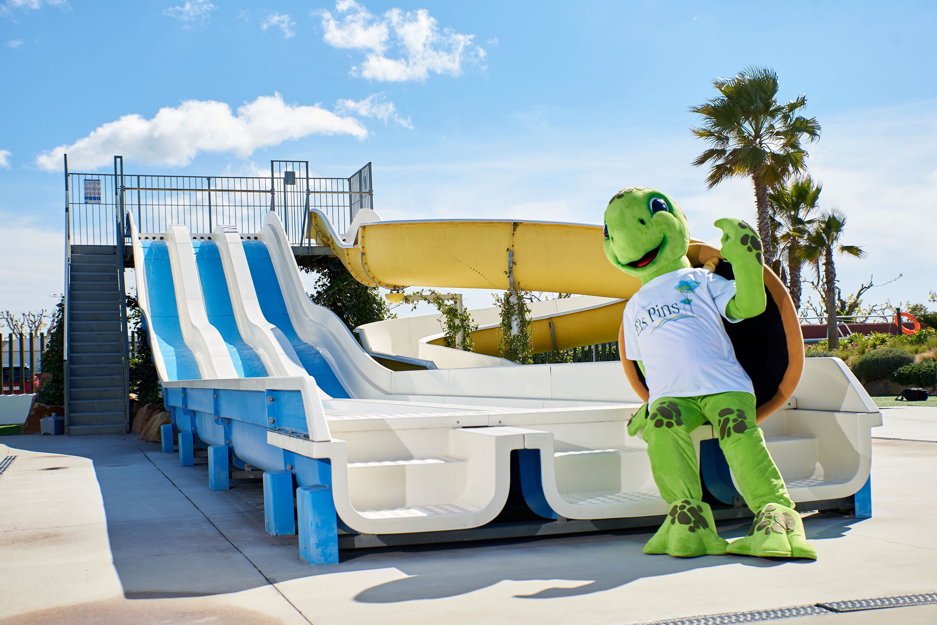 Camping Resort Els Pins | Reserveren bij Flickmyhouse