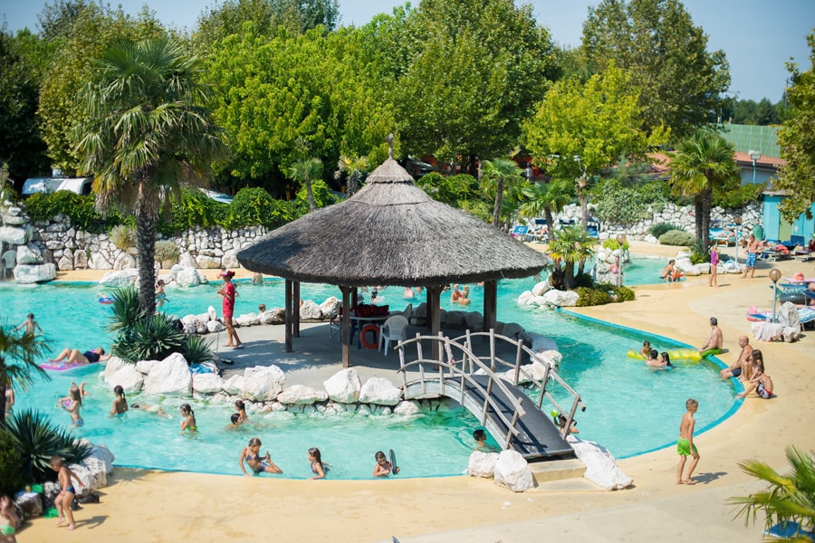 Camping Village Tahiti | Reserveren bij Flickmyhouse