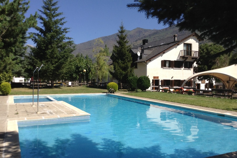 Aigüestortes Camping Resort | Reserveren bij Flickmyhouse