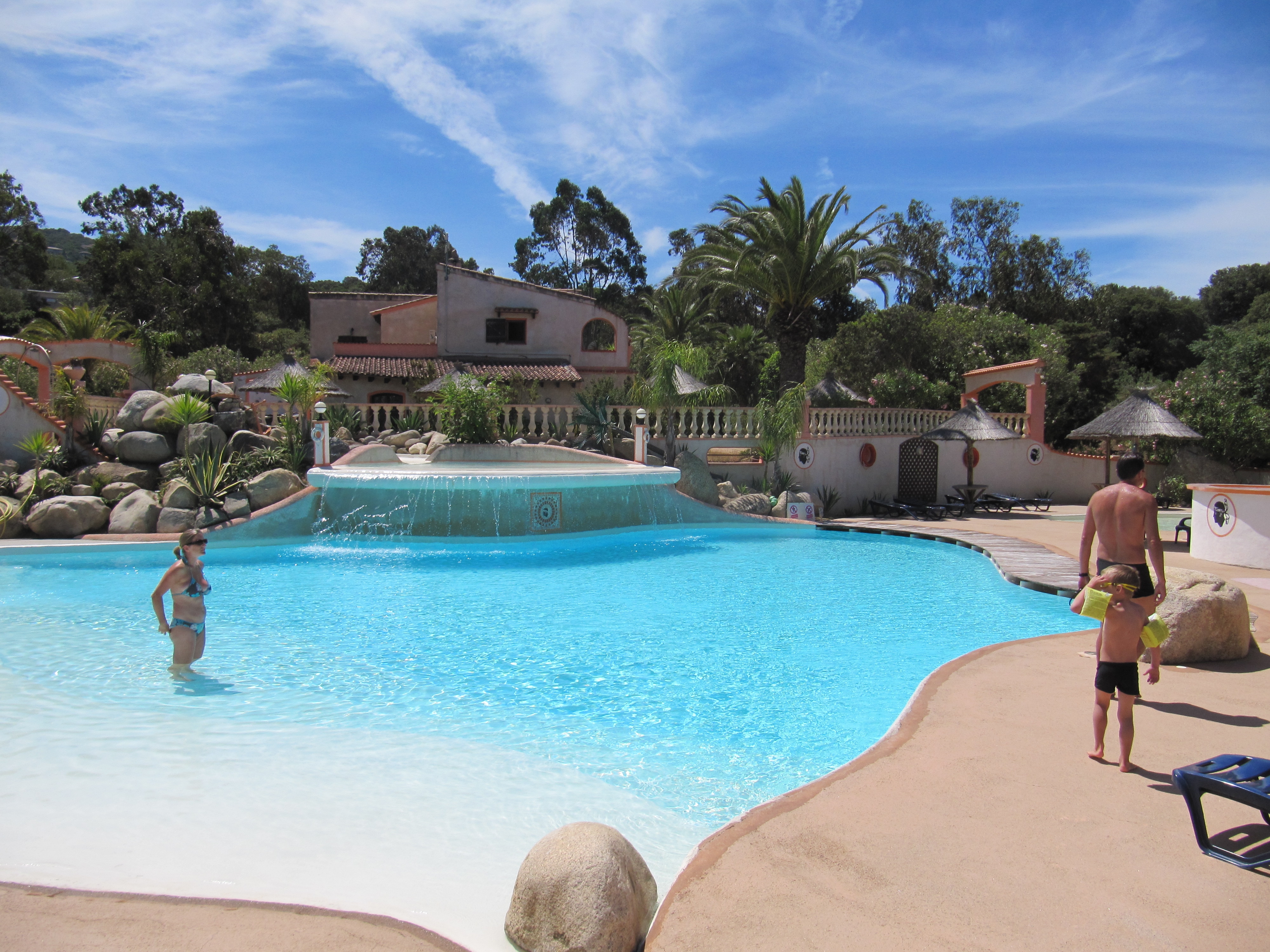 Camping Tikiti | Reserveren bij Flickmyhouse