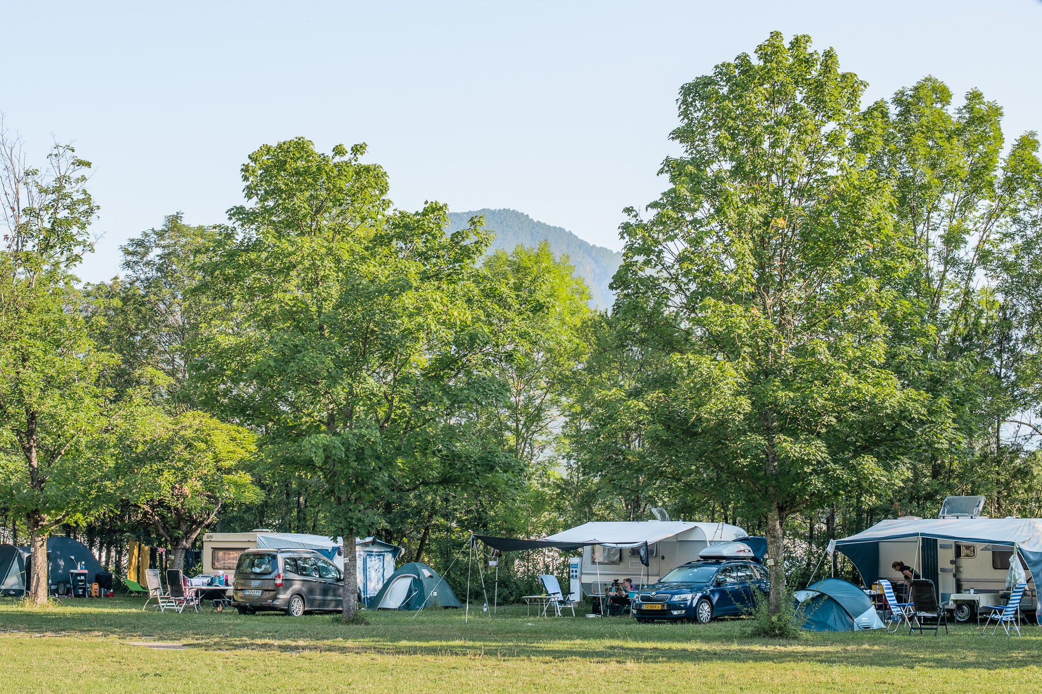 Camping de Chamarges Onlycamp | Reserveren bij Flickmyhouse