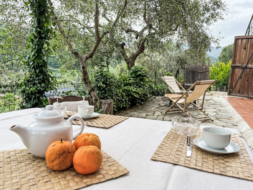 NISSO | Boeken bij Flickmyhouse