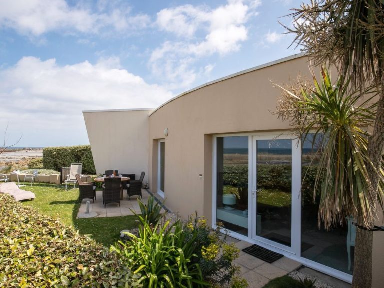 Les Pieds dans l'eau | Boeken bij Flickmyhouse