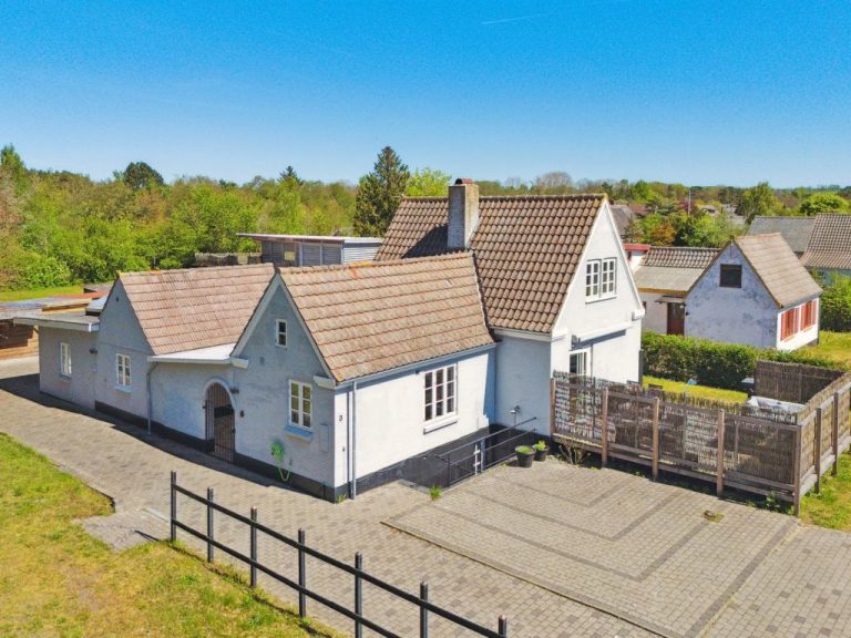 "Kali" - 750m from the sea | Boeken bij Flickmyhouse