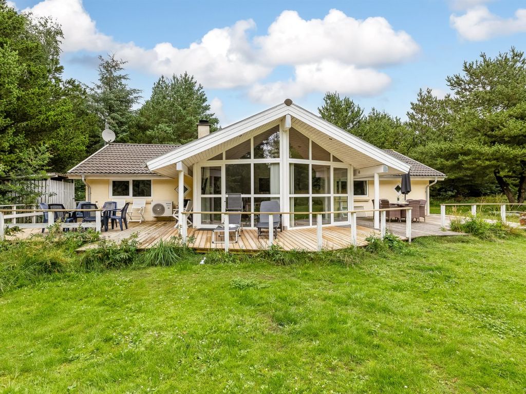 "Samine" - 2km from the sea | Boeken bij Flickmyhouse