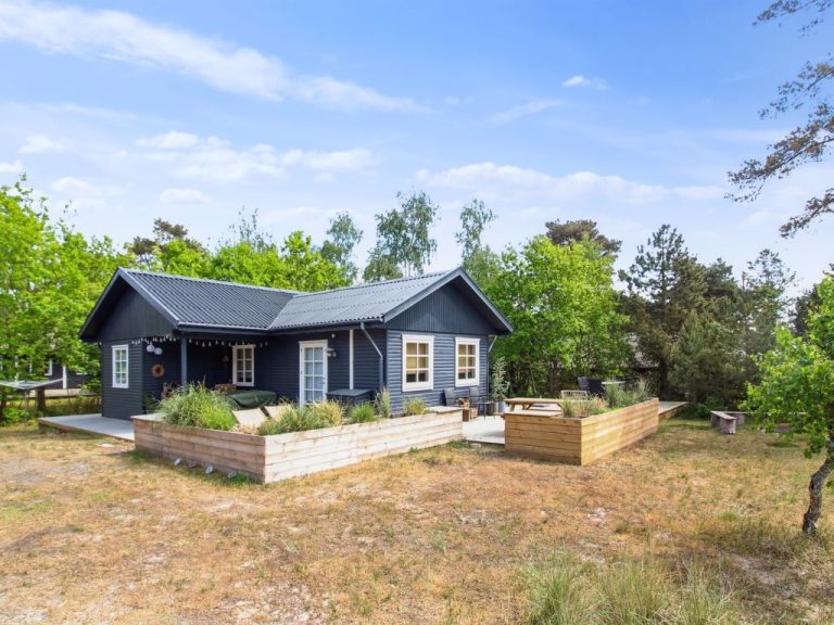 "Gunwald" - 300m from the sea | Boeken bij Flickmyhouse