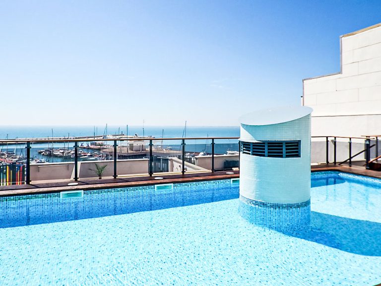 Edificio Nautic | Boeken bij Flickmyhouse