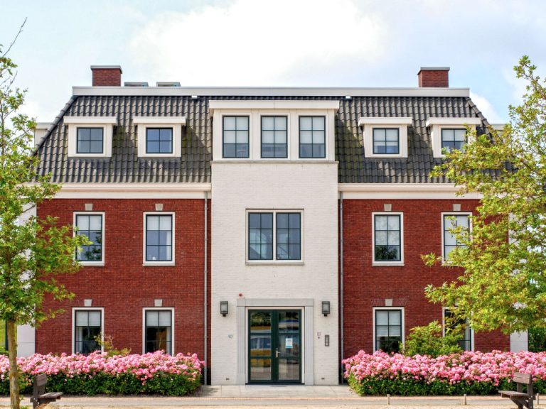 Ganuenta | Boeken bij Flickmyhouse