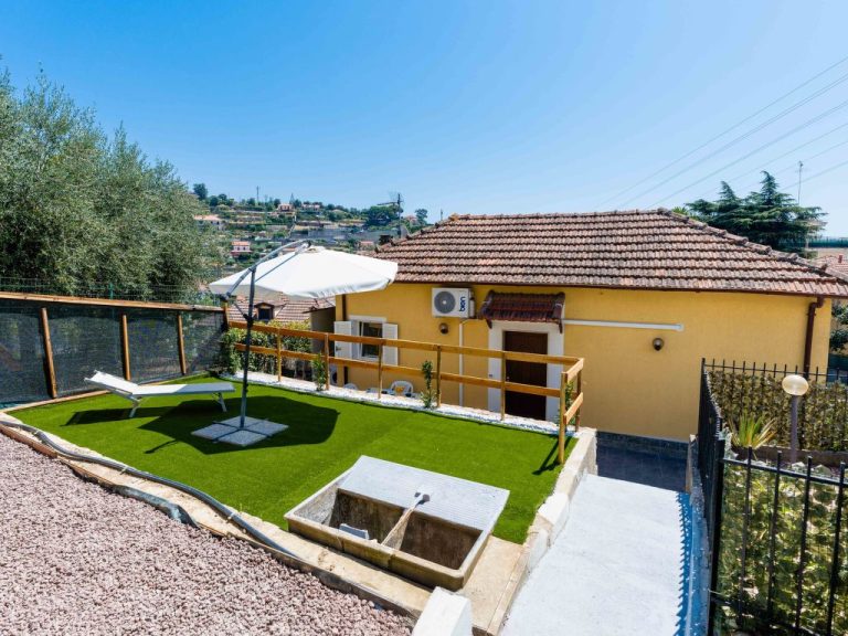 casa Mimosa | Boeken bij Flickmyhouse