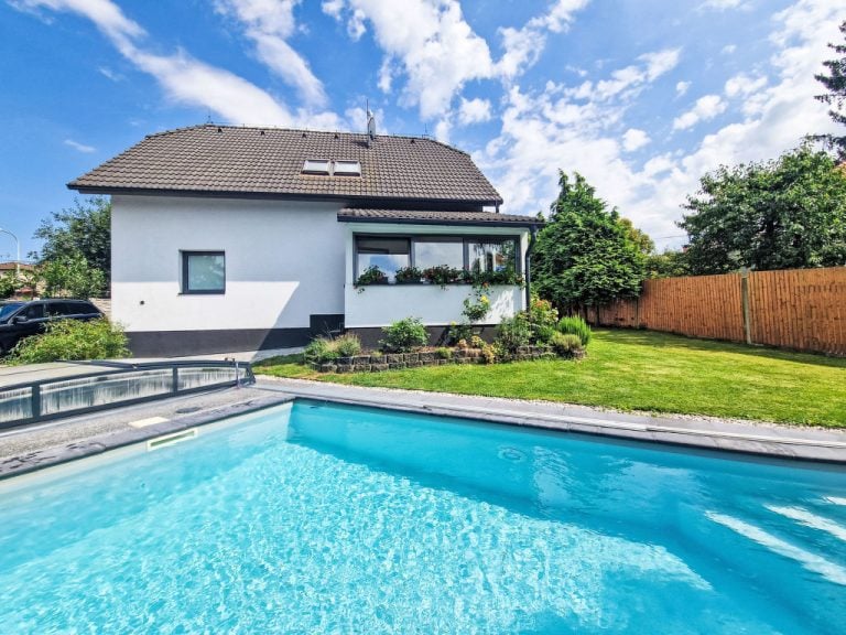 Starý Chodov | Boeken bij Flickmyhouse