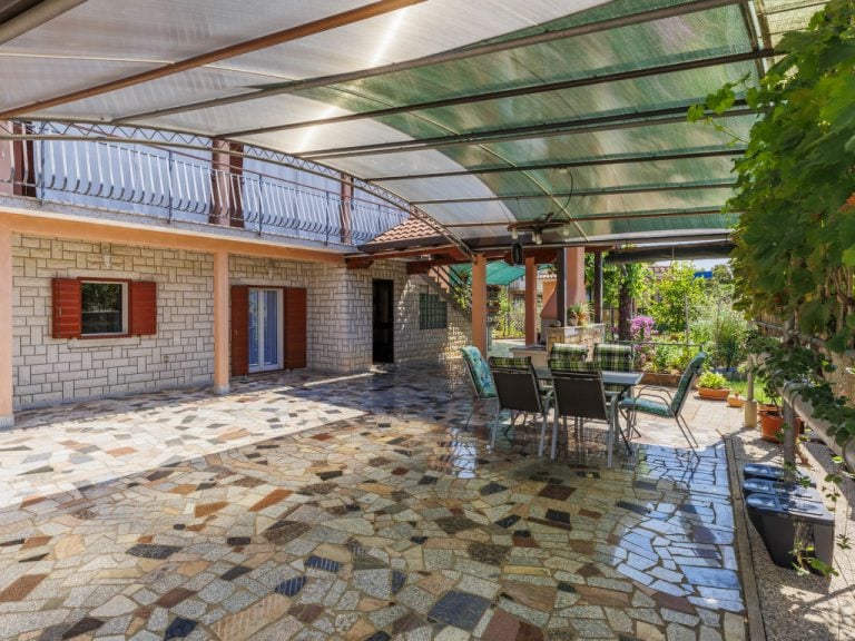 Bumbak | Boeken bij Flickmyhouse