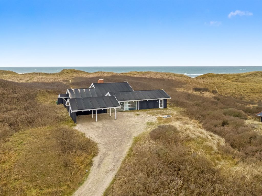 "Heralde" - 60m from the sea | Boeken bij Flickmyhouse