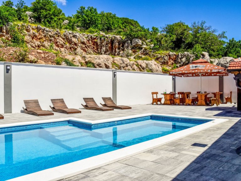 Delfin | Boeken bij Flickmyhouse