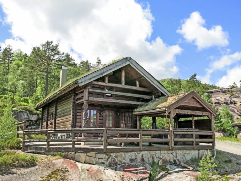 Norrønna | Boeken bij Flickmyhouse