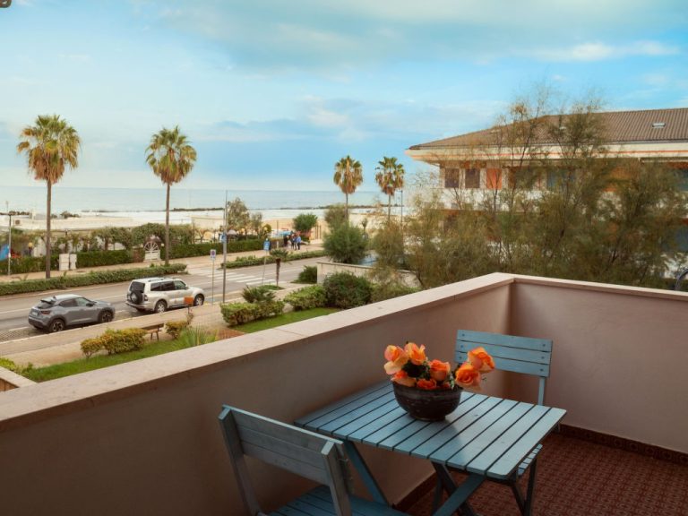 Montesilvano Mare 2 | Boeken bij Flickmyhouse