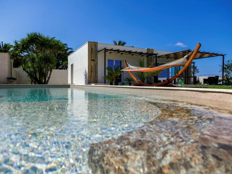 Incoronata New Dependance | Boeken bij Flickmyhouse