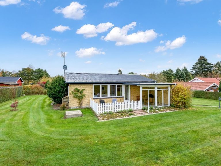 "Johanna" - 400m from the sea | Boeken bij Flickmyhouse