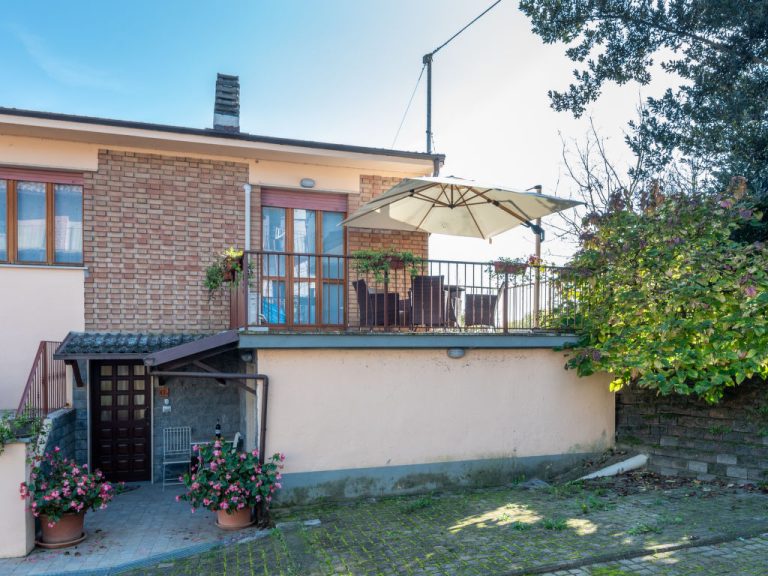 Il Borghetto di Castagnole | Boeken bij Flickmyhouse