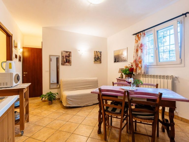 Rose | Boeken bij Flickmyhouse