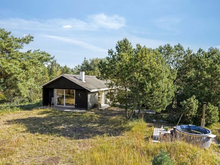 "Dagny" - 520m from the sea | Boeken bij Flickmyhouse