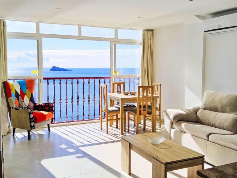 Las Damas | Boeken bij Flickmyhouse