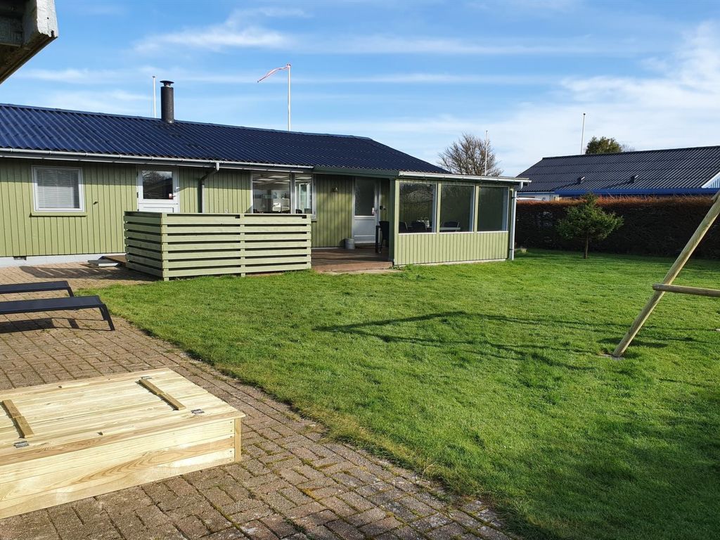 "Severine" - 650m from the sea | Boeken bij Flickmyhouse