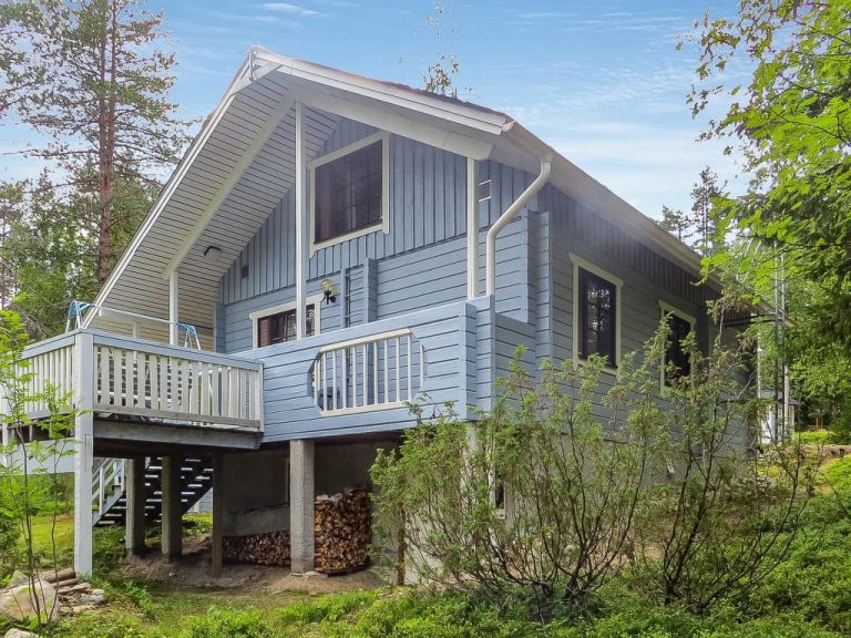 Ukkorinne mökki | Boeken bij Flickmyhouse