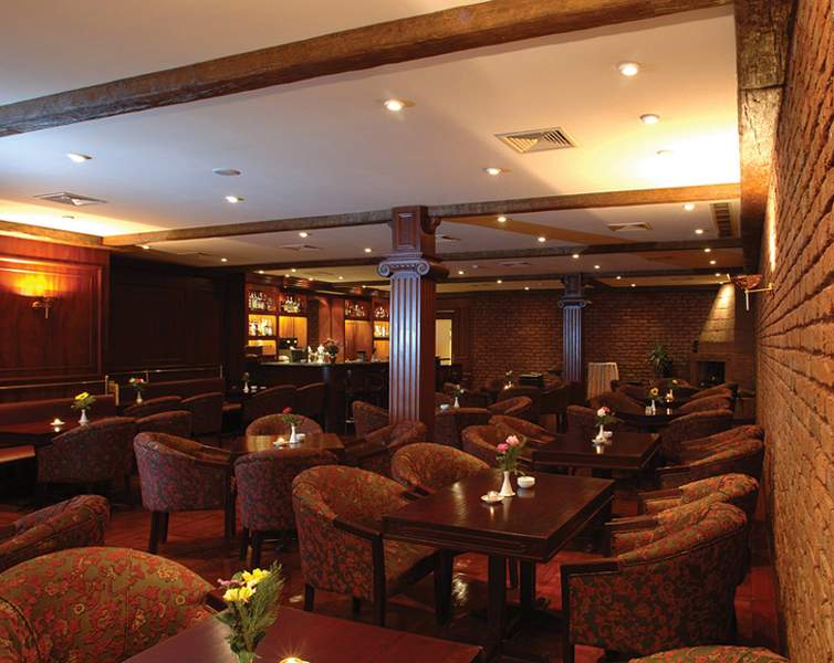 LiggingHet luxe hotel ligt direct aan de Nijl op het Crocodile Island