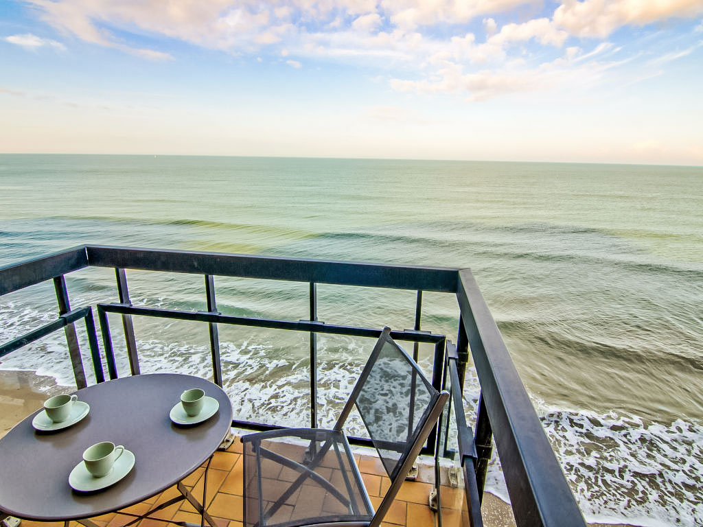 Les Flots | Boeken bij Flickmyhouse