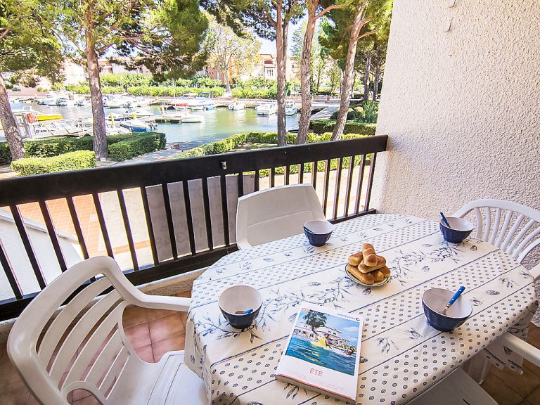 Port d'Attache | Boeken bij Flickmyhouse